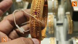 Nagpur Woman Arrested for Stealing ₹2.80 Lakh Gold Bangle from Tanishq Showroom
								